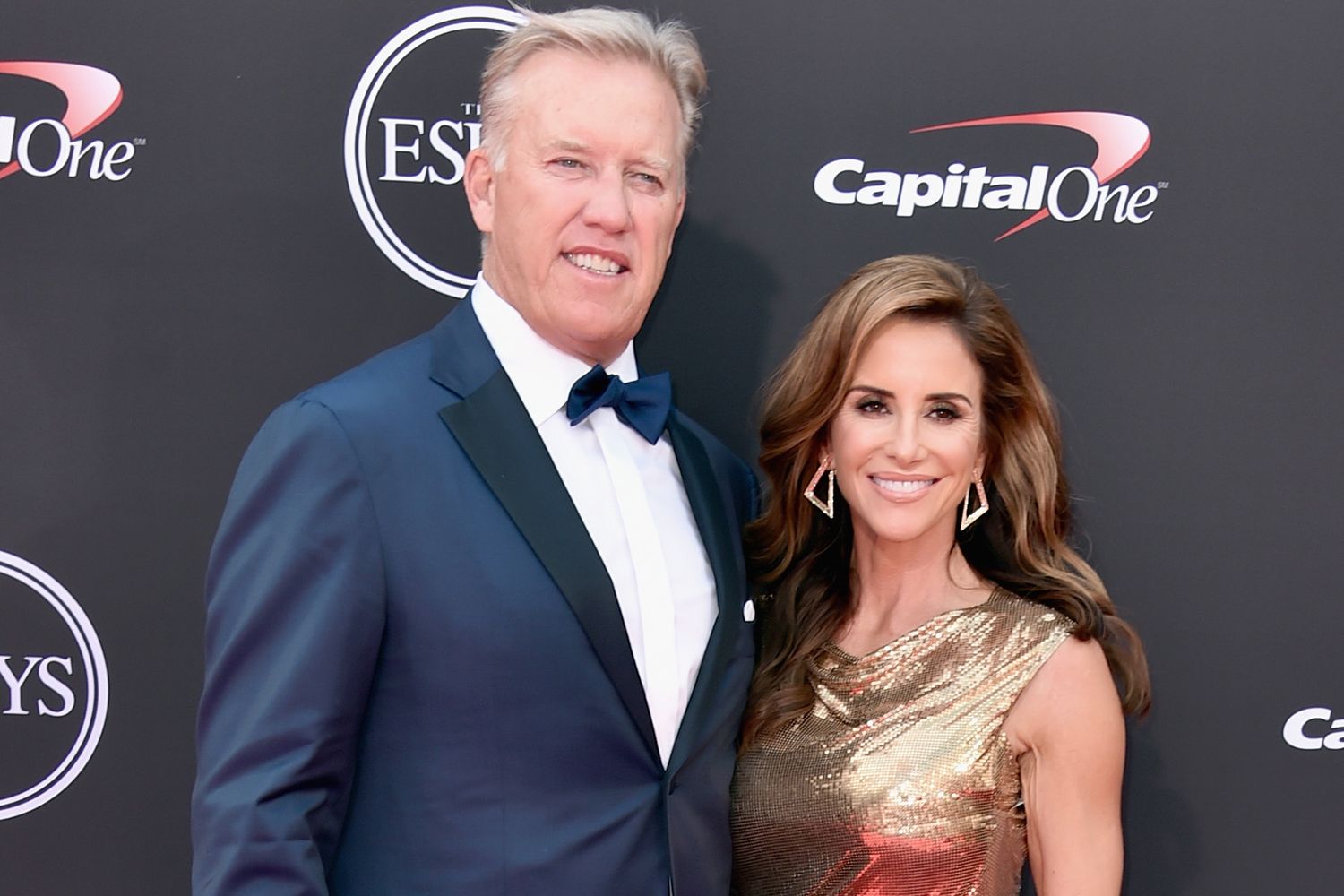How Old Is John Elway's Wife